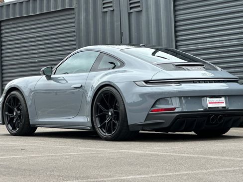 Certified 2024 Porsche 911 GT3 RWD image 3