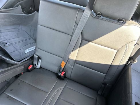 Certified 2021 Chevrolet Tahoe LT AWD/4WD image 12