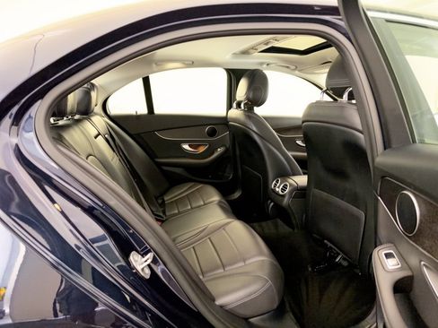 Used 2019 Mercedes-Benz C 300 Sedan image 29
