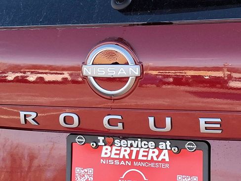 New 2025 Nissan Rogue Platinum w/ Tech Package image 21