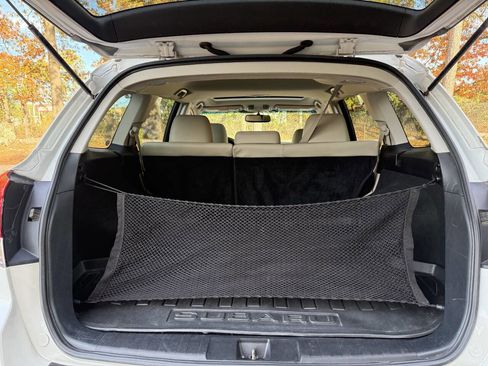 Used 2011 Subaru Outback 2.5i Limited w/ PWR Moonroof Pkg image 23