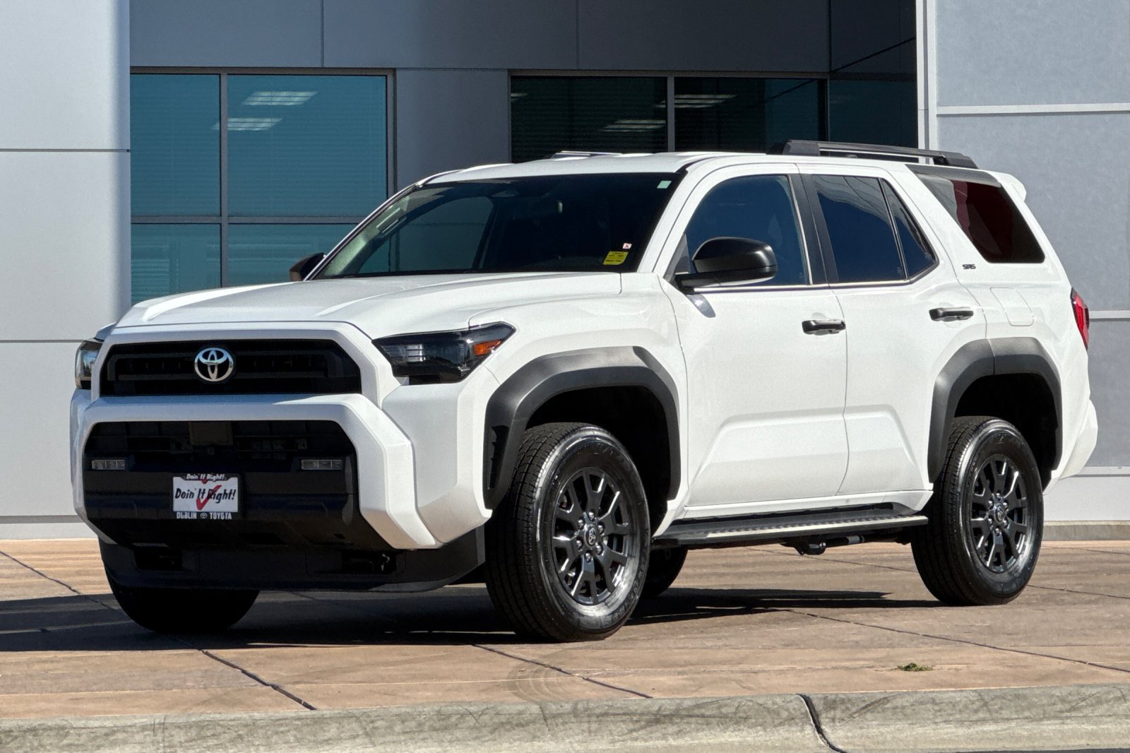 Certified 2025 Toyota 4Runner SR5 AWD/4WD image 10