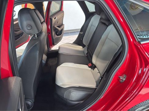 Used 2019 Volkswagen Jetta R-Line FWD image 32