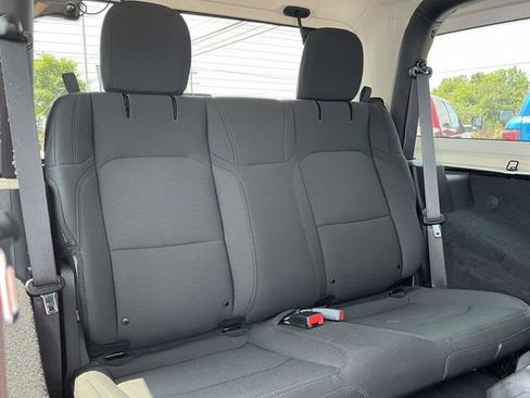 Used 2019 Jeep Wrangler Sport AWD/4WD image 20