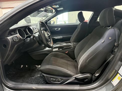 Used 2019 Ford Mustang Coupe w/ Ecoboost Performance Package RWD image 11