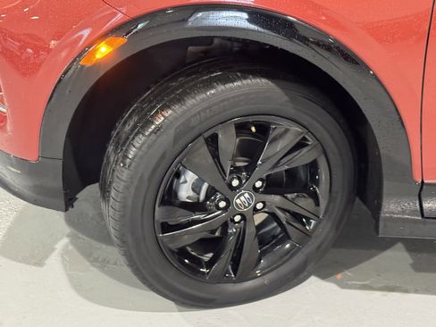 Used 2024 Buick Encore GX Sport Touring image 39
