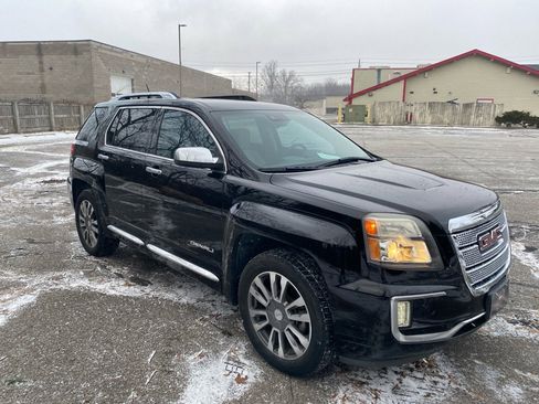 Used 2017 GMC Terrain Denali image 7