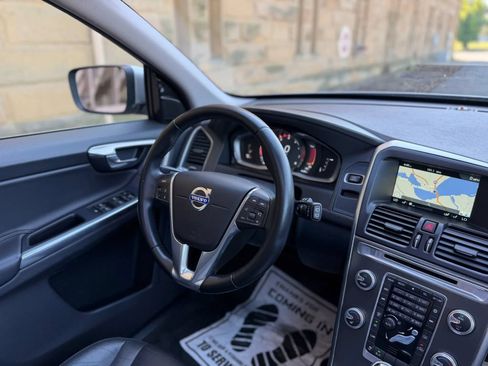 Used 2016 Volvo XC60 T5 Premier w/ Proximity Package AWD/4WD image 36