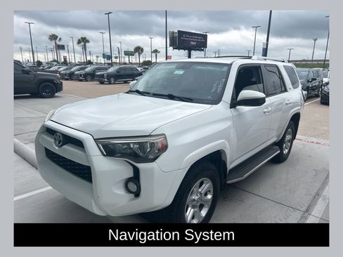 Used 2015 Toyota 4Runner SR5 AWD/4WD image 1