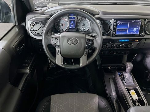 Certified 2023 Toyota Tacoma TRD Off-Road image 20