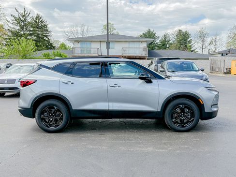 Used 2023 Chevrolet Blazer LT w/ Midnight/Sport Edition AWD/4WD image 14