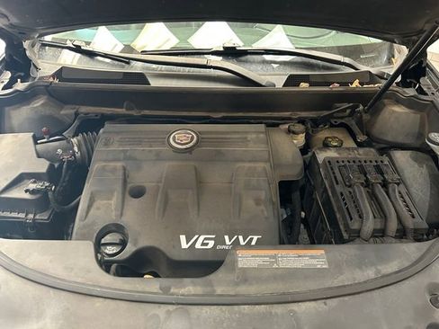 Used 2011 Cadillac SRX Performance image 9