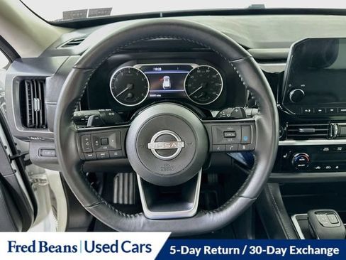 Certified 2024 Nissan Pathfinder SL AWD/4WD image 16