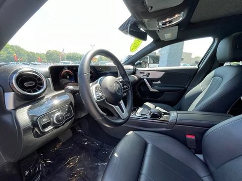 Used 2019 Mercedes-Benz A 220 4MATIC image 10