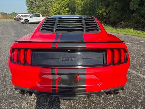 Used 2018 Ford Mustang GT w/ Black Accent Package RWD image 12