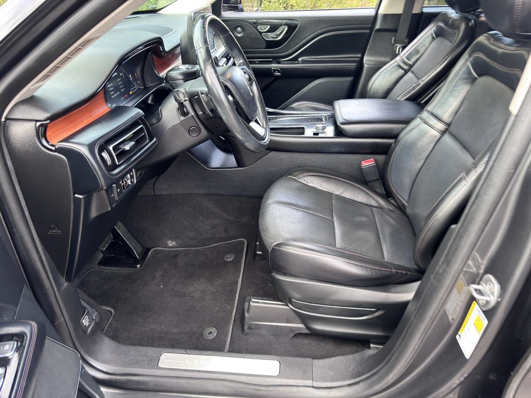 Used 2020 Lincoln Aviator Reserve RWD image 18