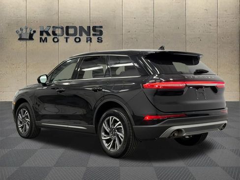 Certified 2025 Lincoln Corsair AWD image 6