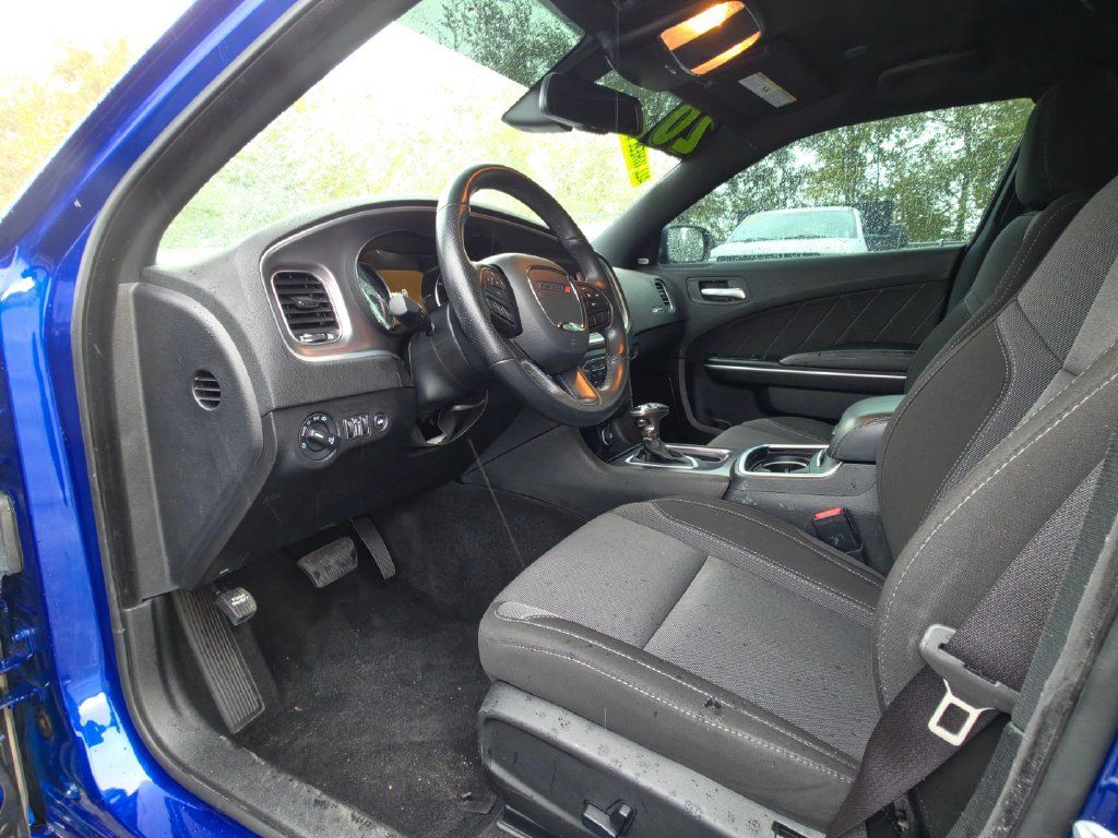 Used 2020 Dodge Charger SXT AWD/4WD image 23