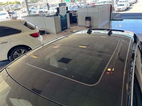 Used 2023 Nissan Ariya FWD image 14