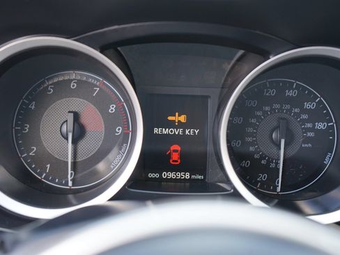 Used 2010 Mitsubishi Lancer Evolution GSR AWD/4WD image 11