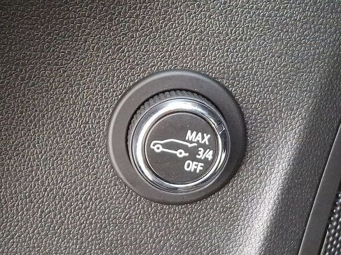 Certified 2023 Buick Envision Avenir AWD/4WD image 27