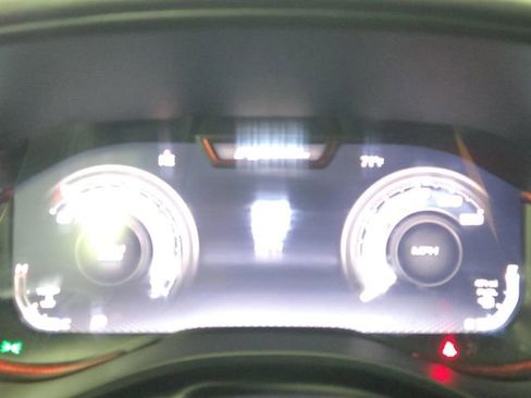 Used 2025 RAM 1500 Rebel image 17