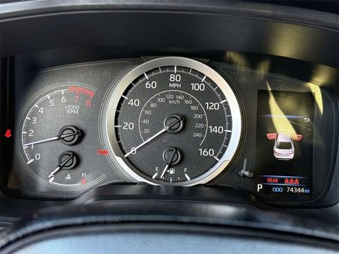 Used 2021 Toyota Corolla LE image 15