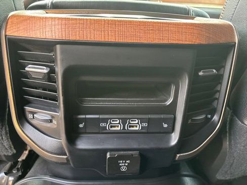 Used 2022 RAM 3500 Limited image 22