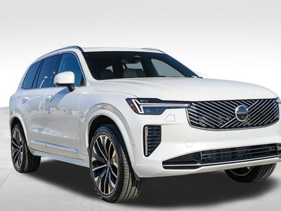 New 2026 Volvo XC90 B6 Ultra w/ Protection Package