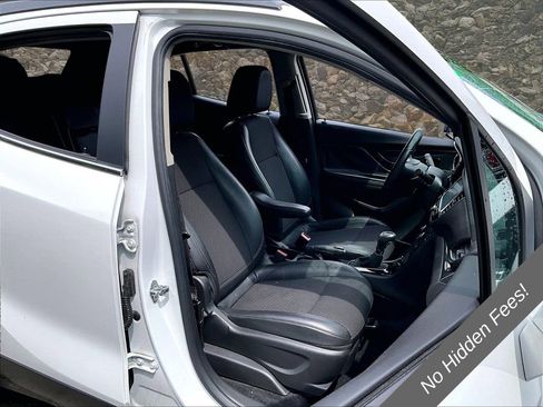 Used 2018 Buick Encore Preferred FWD image 7