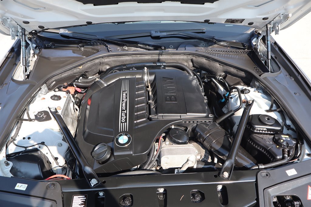 Used 2014 BMW 535i xDrive Sedan AWD/4WD image 42