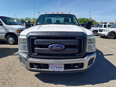 Used 2016 Ford F350 XL w/ Power Equipment Group RWD image 2