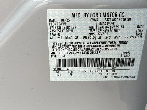 New 2025 Ford Maverick XLT w/ XLT Luxury Package image 31