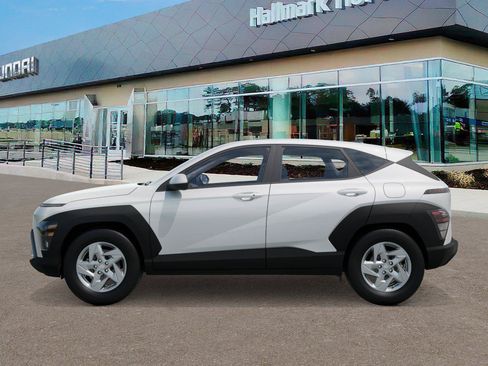 New 2026 Hyundai Kona SE FWD image 3