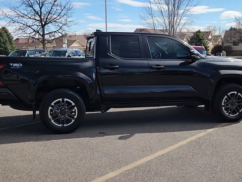 Used 2024 Toyota Tacoma TRD Sport w/ TRD Sport Premium Package image 12