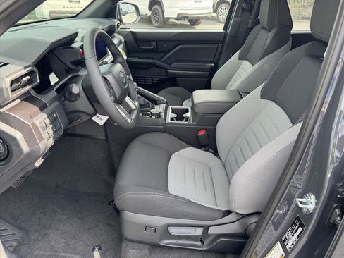 New 2026 Toyota 4Runner TRD Off-Road AWD/4WD image 10