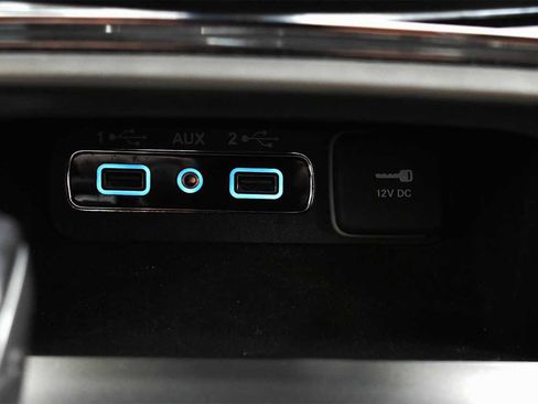 Used 2021 Jeep Grand Cherokee Overland image 22