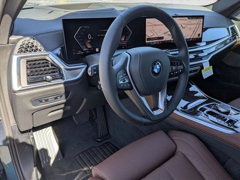 Used 2026 BMW X5 xDrive40i AWD/4WD image 3