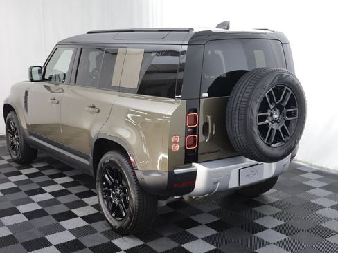 Certified 2025 Land Rover Defender 110 S AWD/4WD image 16