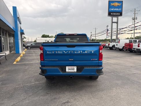 Used 2023 Chevrolet Silverado 1500 RST AWD/4WD image 4
