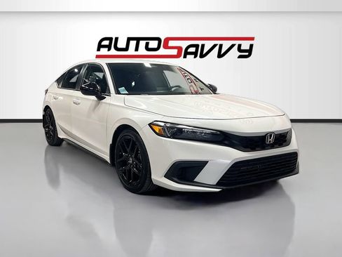 Used 2024 Honda Civic Sport image 1