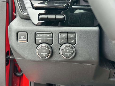 New 2026 Chevrolet Silverado 2500 ZR2 w/ ZR2 Bison Edition AWD/4WD image 19