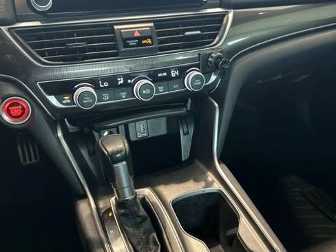 Used 2019 Honda Accord Sport image 14