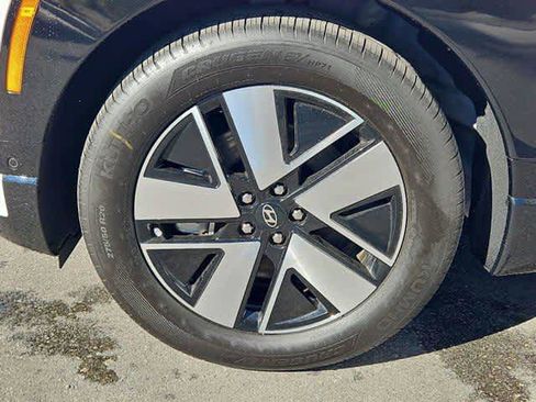 New 2026 Hyundai Ioniq 9 SEL image 13