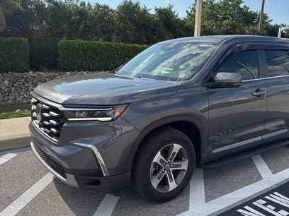 Certified 2025 Honda Pilot EX-L