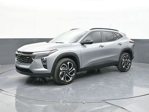 New 2026 Chevrolet Trax RS w/ Driver Confidence Package image 6