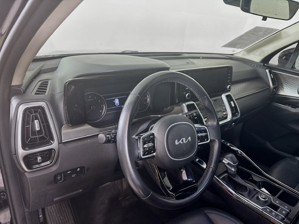 Used 2022 Kia Sorento SX FWD image 10
