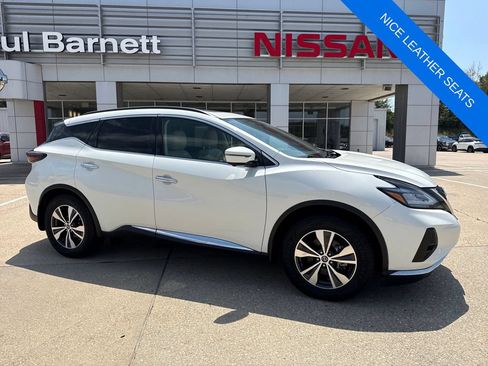 Used 2019 Nissan Murano SV w/ Premium Package FWD image 4
