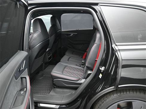 New 2026 Audi Q7 3.0T Prestige image 11