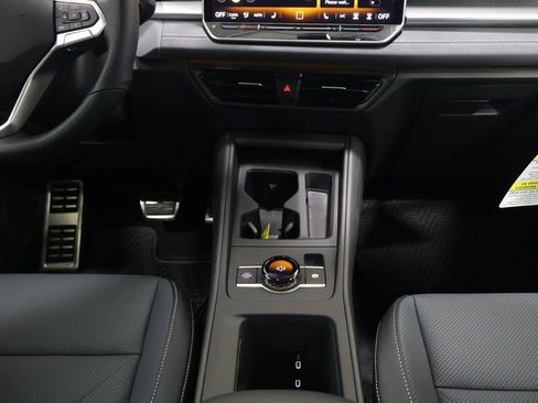 New 2026 Volkswagen Tiguan SE R-Line image 20